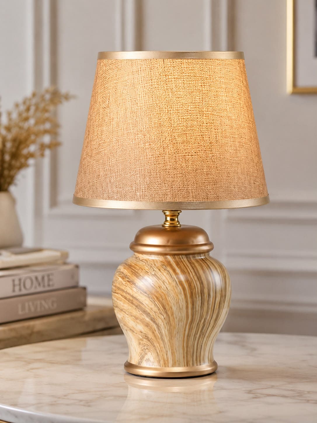 Lampe de table effet marbre beige et dore